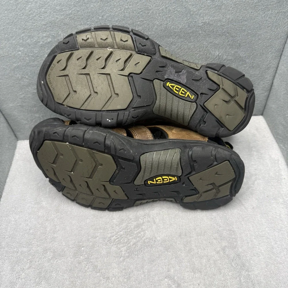 KEEN Newport Men Size 8.5 Brown Leather Waterproof Hiking Water Sandals 1001870